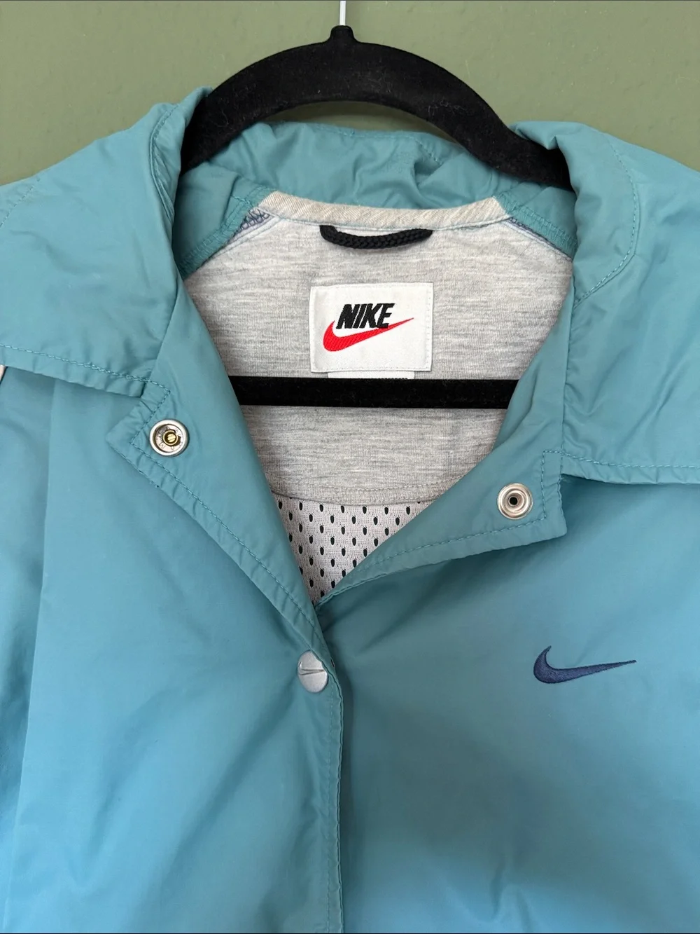 Nike Women's Teal & Navy Bomber windbreaker Jacket